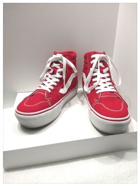 Vans 'SK8-HI' Women's High Top Skateboarding  Sneakers - Size 7.5